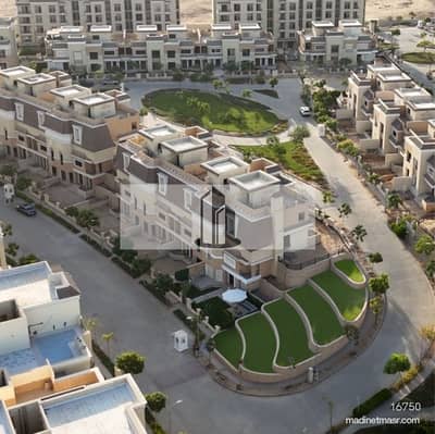 فيلا تكمله اقساط للبيع في كمبوند سراي Sarai من المالك مباشرا بموقع و فيو مميز داخل الكمبوند prime location فى المستقبل سيتي .