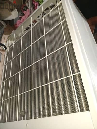 للبيع وحدة خارجية كاريير 3 حصان زيرو بالكرتونة بارد ساخن
