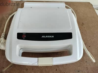 جهاز صانع الساندوتشات (ساندوتش ميكر) Alaska