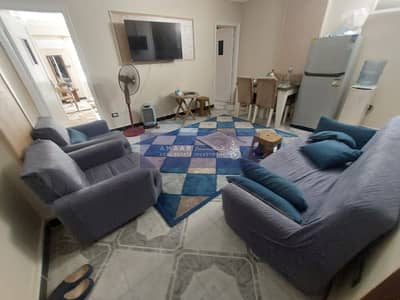 شقة سكنية للبيع في ميامي – بجوار فندق هيلتون – ترى البحر – 85م²