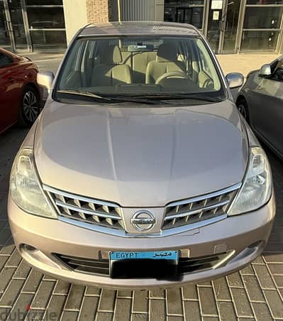 Nissan Tiida 2010