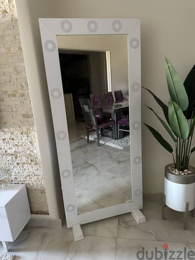 مرايه سبوتات