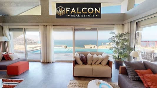 شقة بفيو بانورامي على البحر مباشرة بتشطيب فاخر + تكيفات للبيع تقسيط بجوار بورتو السخنة Movenpic Resort  العين السخنة - البحر الاحمر