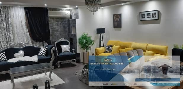 للإيجار شقة مميزة بالرحاب 2 – أرضي بجاردن تشطيبات خاصة بالكامل