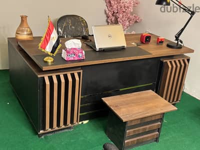 مكتب رجال اعمال