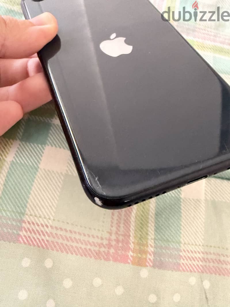 Apple - iPhone SE 2