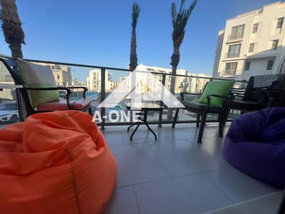 استوديو للايجار متاح لايجار سيزون بسعر اقل من الماركيت في ليا مراسي الساحل الشمالي سيدي عبد الرحمن lea marassi north coast بالقرب من مارينا وسيشيل