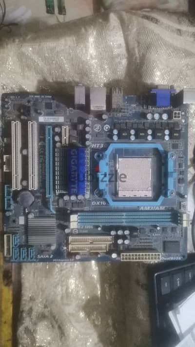 بوردة Gigabyte GA-M78LMT-S2 AM3 DDR2 فبريكة بدون صيانة