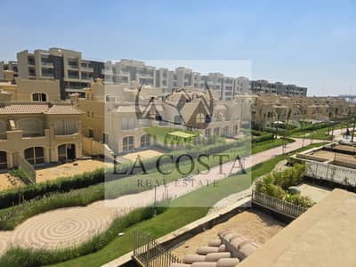 Twin Villa for Sale in El Patio Oro – Golden Square, New Cairo