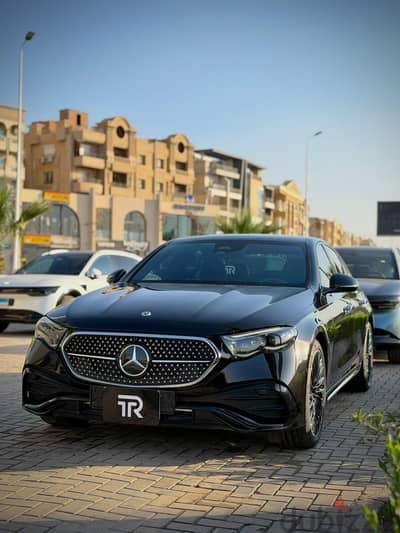 Mercedes-Benz E200 2026