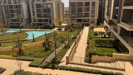 Brand New Apartment in Moon Residences