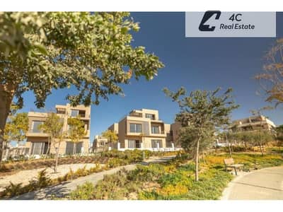 For quick sale Standalone Resale immediate 311m Palm Hills New Cairo Open view landscape Maintenance included Ready for viewing-and handover