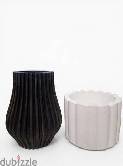 Set of 2 Luxury Decorative Vases – Modern Black & White Home Décor