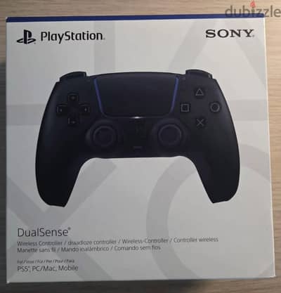 PS5 black controller