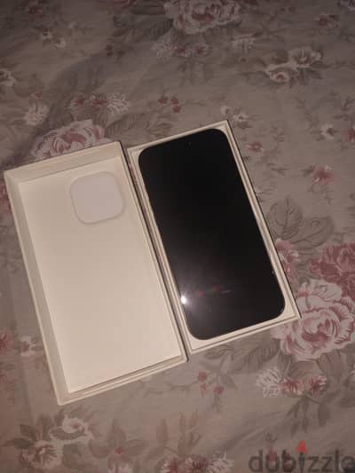 iPhone 16 Pro Max مشحون ١٤ مره فقط