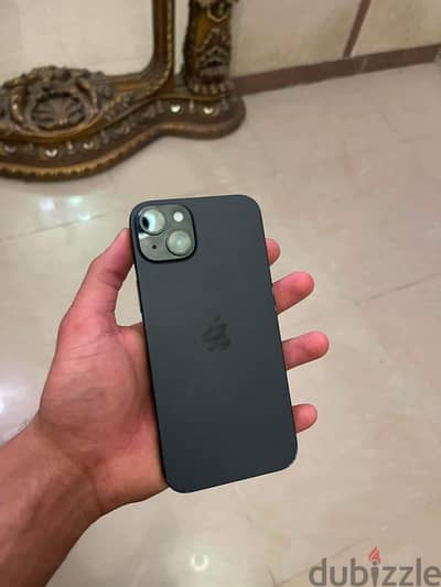 آبل - آيفون 15 بلس