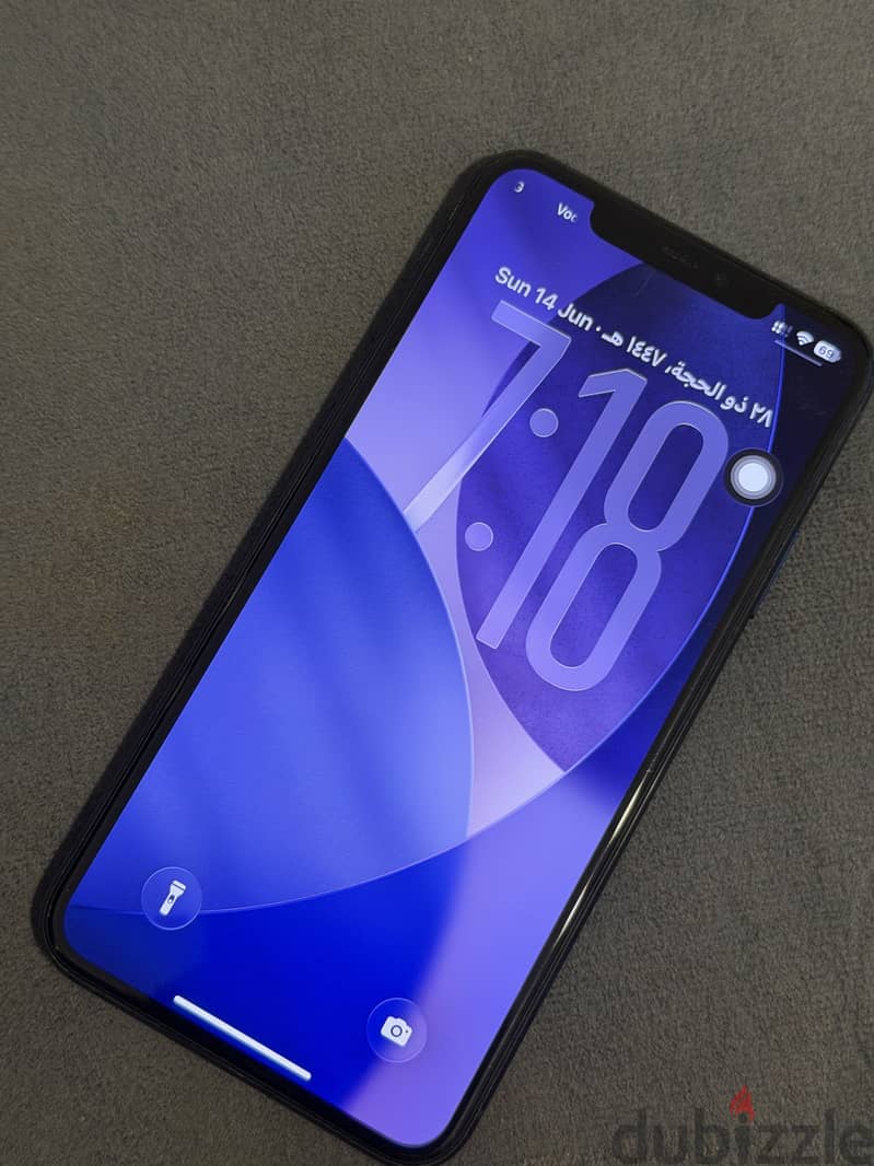 Apple - iPhone 11 Pro Max 4