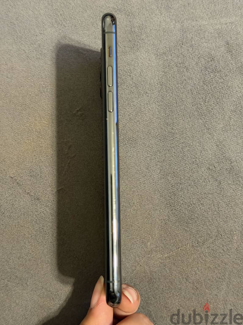 Apple - iPhone 11 Pro Max 5