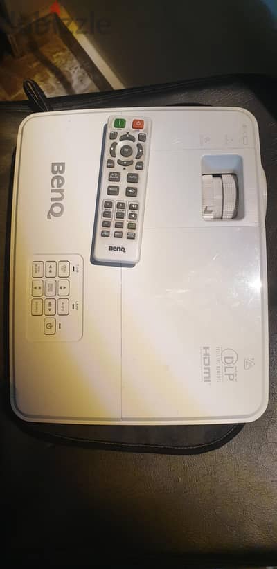 بروجيكتور بنك يو BenQ MX570