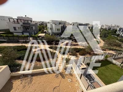 تاون هاوس ميدل 220 متر للبيع في هايد بارك – موقع وفيو مميز - استلام 2026 - Hyde Park -New Cairo
