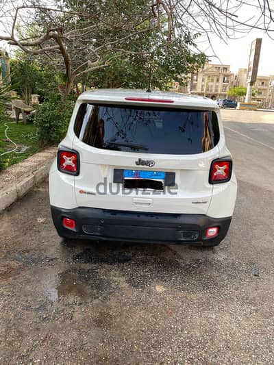 جيب رينجيد 2022 الفئة الثانية فابريكا بالكامل 2022 Jeep Renegade