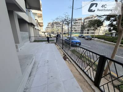باقل توتال استلم شقة بجاردن ريسيل Villette Sky Condos – Sodic New Cairo شامله الصيانه و الجراج و النادي بتقسيمه مميزة جاهزة للمعاينه و الاستلام