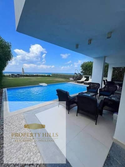 The latest villa for sale, immediate delivery in La Vista Ras El Hikma, first row on the sea, at last summer's price.