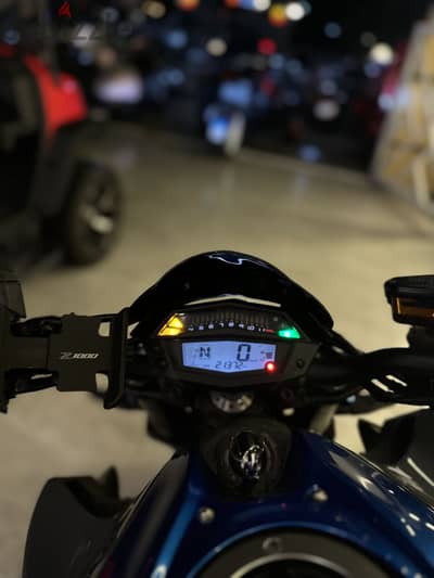 Z1000