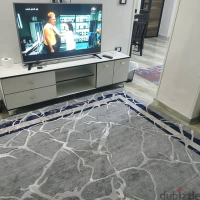شقه للايجار  بجوار جميع الخدمات