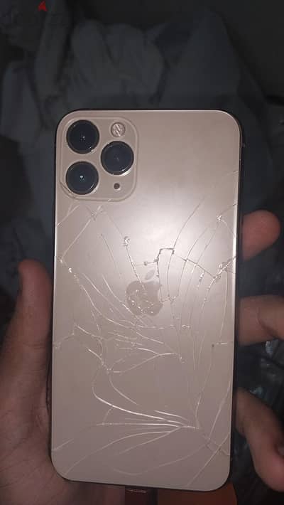 آبل - آيفون 11 برو