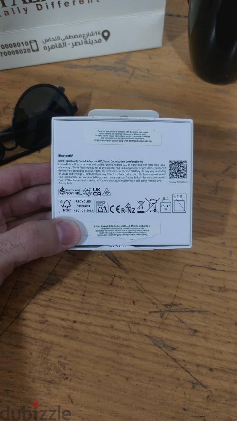 Samsung galaxy buds 3 - only sealed open 4