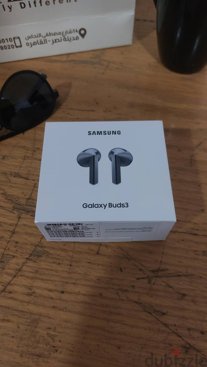 Samsung galaxy buds 3 - only sealed open 6
