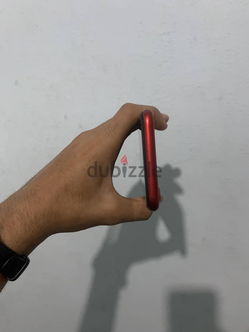 Apple - iPhone XR 4