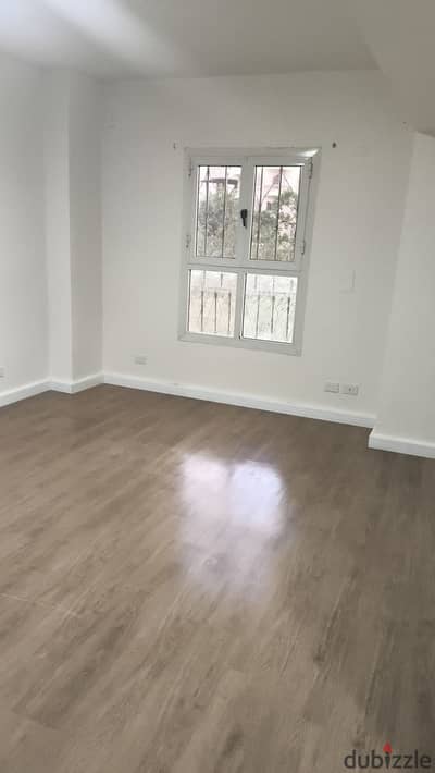 Apartment for rent ground floor main street Sheikh Zayed suitable for all purposes and administrative companies
