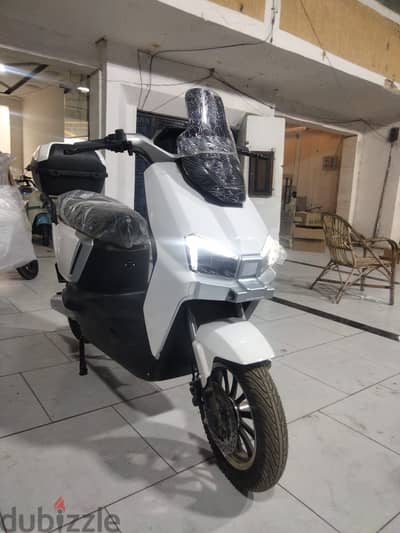 Volt Sky Electric Scooter
