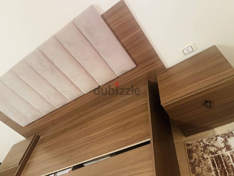 Double Bed with dressing & wardrobe 5