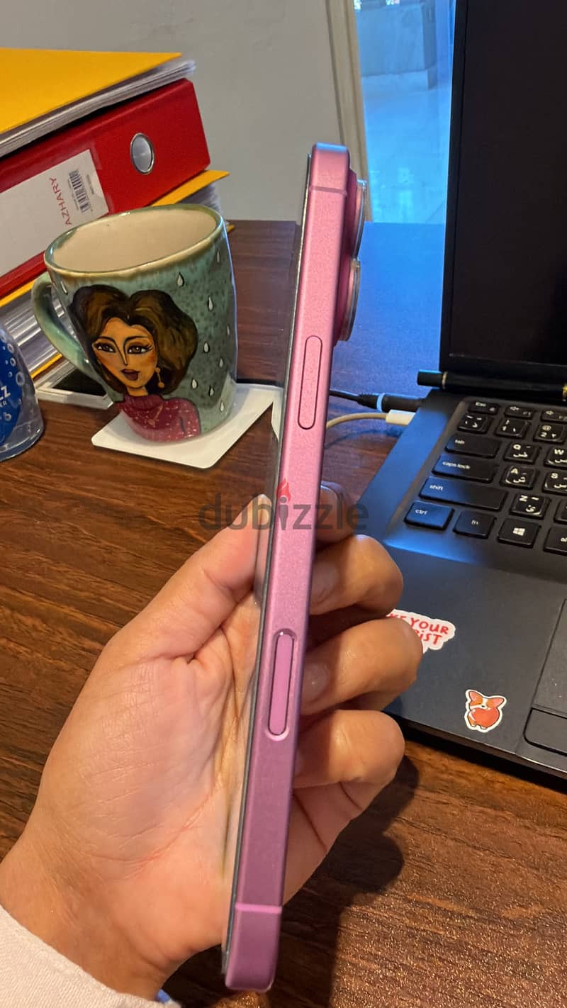 Apple - iPhone 16 Plus 2