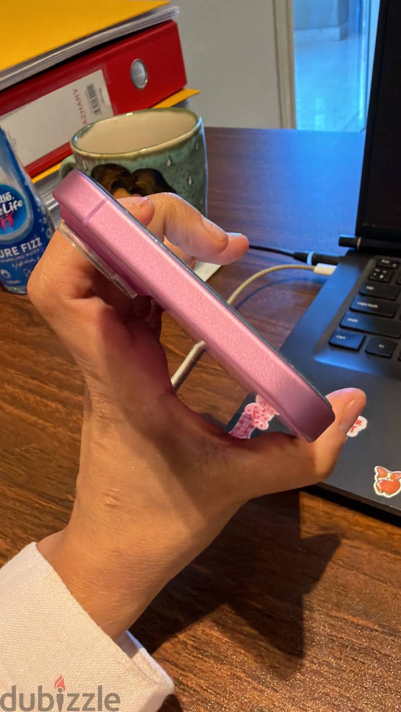 Apple - iPhone 16 Plus 3