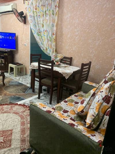 للايجار شقة مفروشة كمبوند روضة زايد