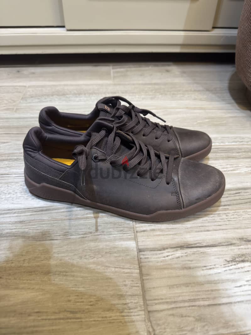 Leather sneakers 2