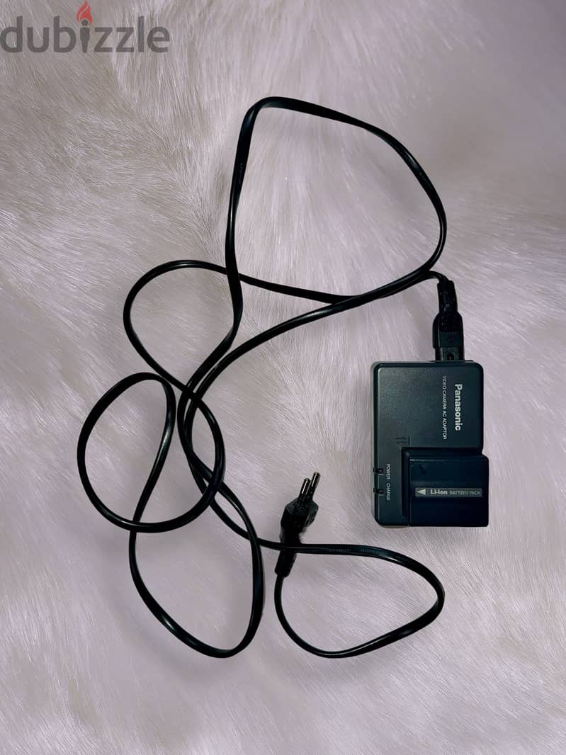 Complete Vintage Panasonic MiniDV Camcorder Kit 10