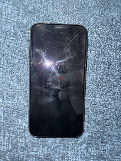 Apple - iPhone 11 Pro