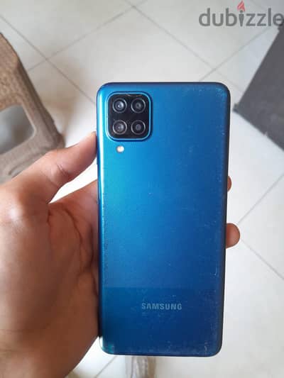 Samsung A12