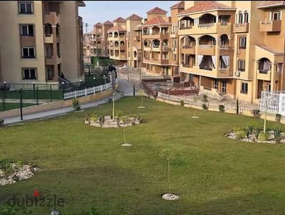 شقه للايجار فيو لاندسكيب ١٧٥م ريسبشن مربع اول سكن غير مجروحه فيو لاندسكيب