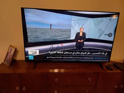 شاشةةlg 65 بوصة سمارت حالة ممتازة