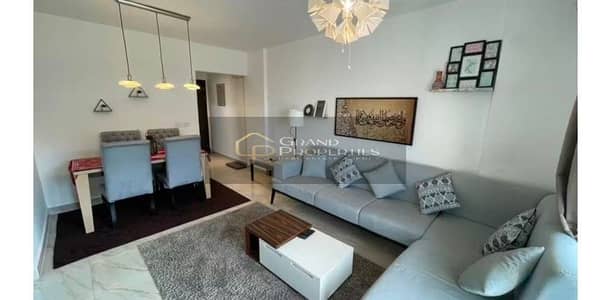 للايجار المفروش شقه 74 متر B12 مجموعه 124 الدور الثانى بحرى صريح