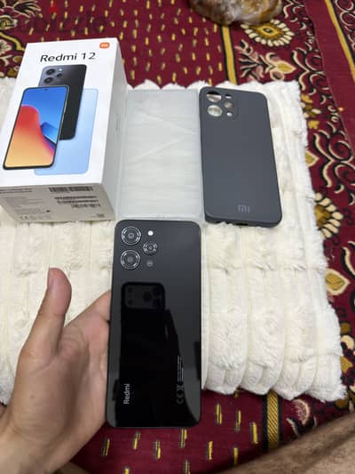 ريدمي ١٢ جهاز بسم الله ما شاء الله يعتبر زيرو . . زيرو ضريبه . . خطين