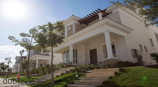 استلم دلوقتي بسعر لقطة فيلا فوري متشطبة بالكامل في ماونتن ڨيو بجوار نيو جيزة وبامبو اكستنشن