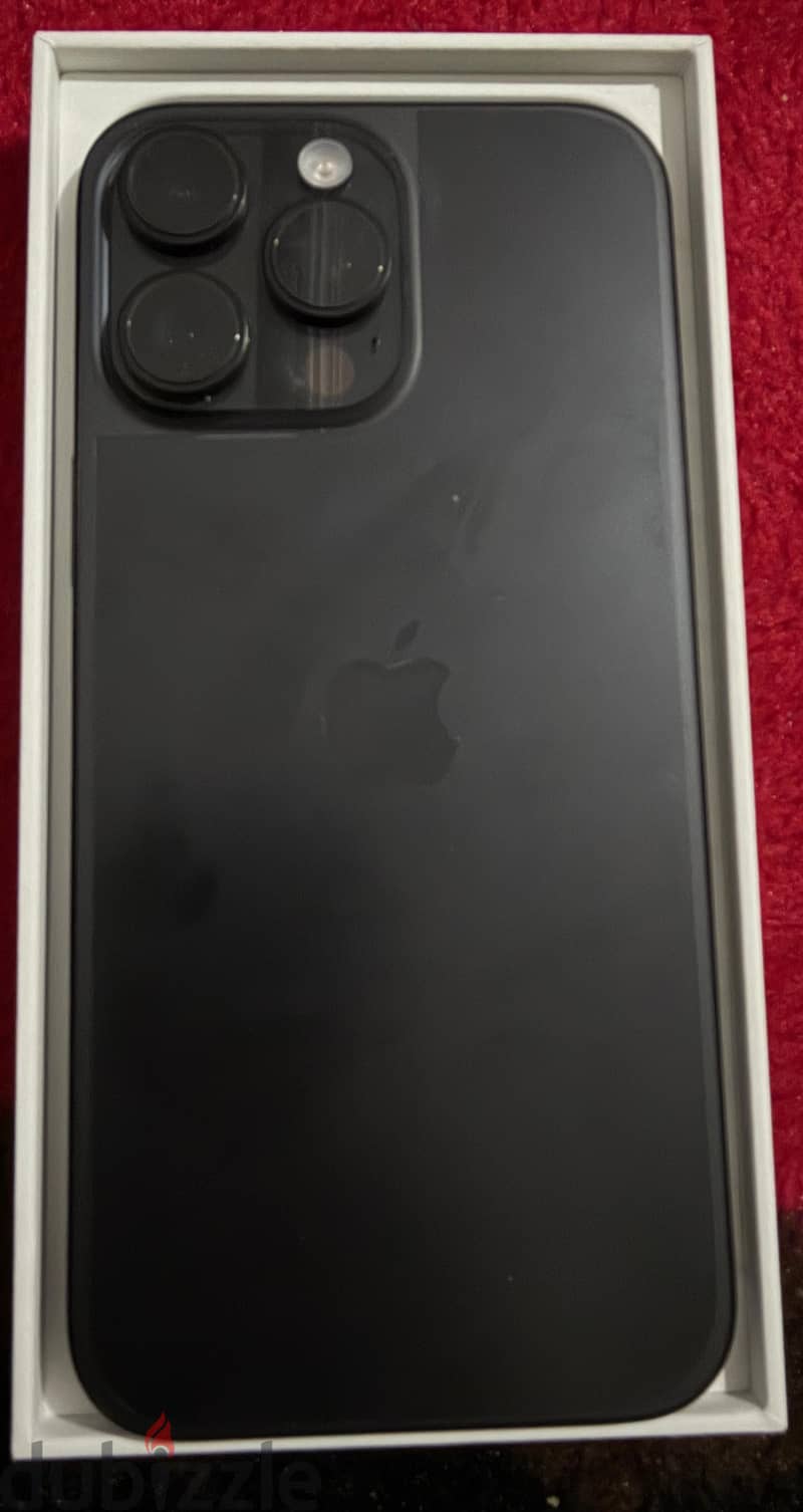Apple - iPhone 16 Pro Max 1
