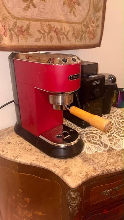 coffee machine Delonghi
